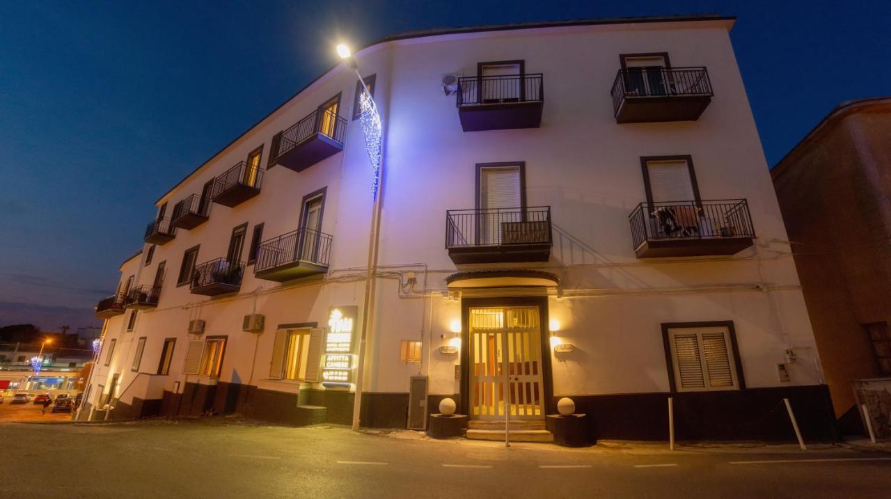 Naro Suites And Rooms Bacoli Bagian luar foto