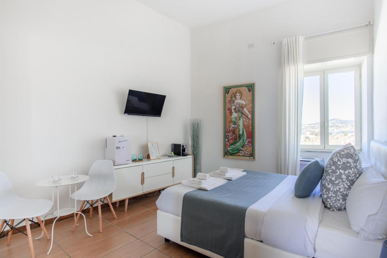 Naro Suites And Rooms Bacoli Bagian luar foto