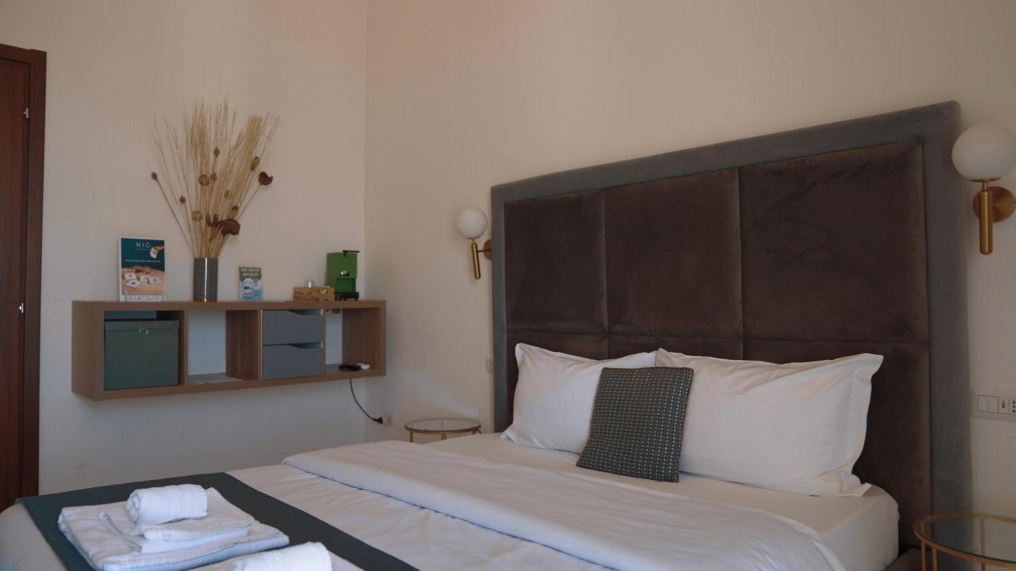 Naro Suites And Rooms Bacoli Bagian luar foto
